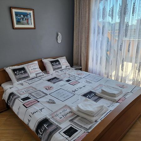 Golden Dreams Apartment Солнечный берег Экстерьер фото